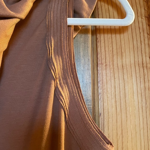 Light brown statement piece. - Picture 2 of 5